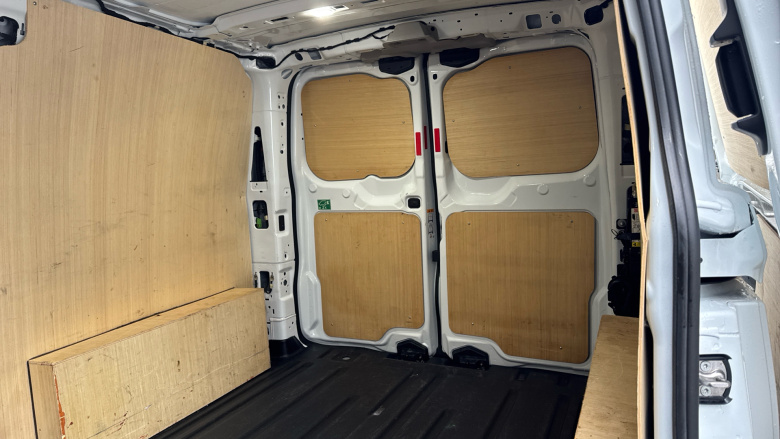 Ford Transit Custom 300 L1 Diesel Fwd 2.0 EcoBlue 136ps H1 Van Limited